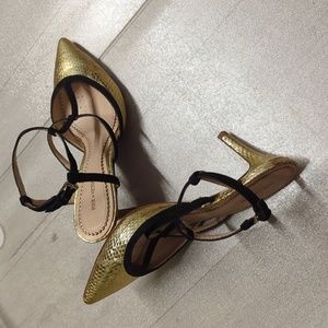 Pour La Victoire Women gold snakeskin-embossed heels